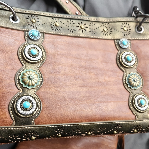 Purse/satchel brown with wristlet - Picture 2 of 4